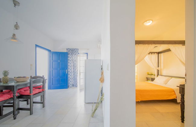 Antonina Hotel Apartments - Photo 32