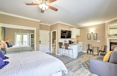 Peaceful Midway Studio with Mountain and Golf Views! - Photo 7