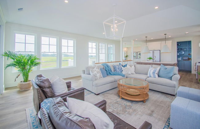 Stunning 4BR Vacation Rental With Private Pool, Spa, & Resort Club Cards - Photo 18