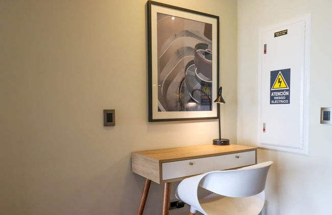 w Fascinating 1BR With Balcony in Miraflores - Photo 35