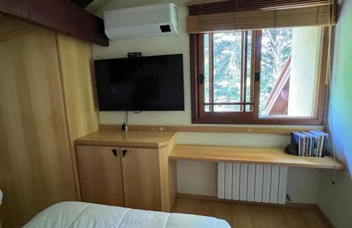 3 suites com Jacuzzi e Lareira - Duplex perto do Centro - Foto 79