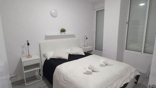 Santurce A1 Centro Wizink Feria Bernabeu Aeropuerto - Photo 2