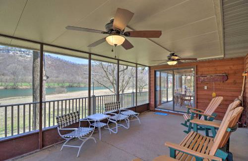 Scenic Riverview Getaway with Screened Porch! - Foto 30