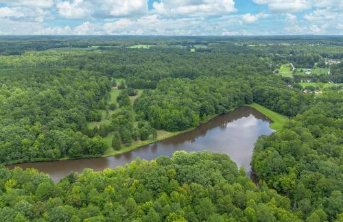 Peaceful & Spacious Modern Home - Lake Views! - Foto 37