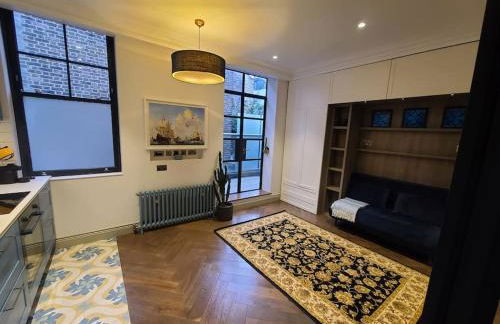 New Boutique Ground Floor Apartment - Photo 43