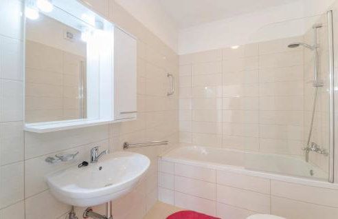 Two-Bedroom Apartment In Veli Rat - Foto 18