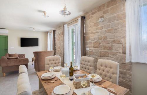 Villa Cavalleria Rusticana with heated pool and vineyard - Photo 22