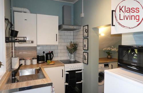 One Bedroom Apartment by Klass Living Serviced Accommodation Bellshill - Mossend Apartment with WIFI and Parking - Foto 3