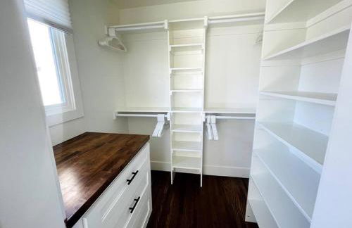 Huge Updated Spanish Apt - Steps to Beach & Bay! - Foto 38