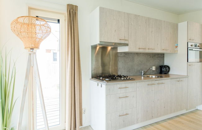 Modern Chalet With Dishwasher, Near the Beach - Photo 5