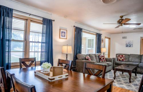 Spacious 4 Bedroom Home with 5 Beds near Interstate 40 in Amarillo, TX - Foto 7