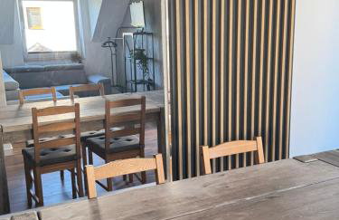 Uroczy apartament z dostępnym parkingiem i ogrodem - Foto 9