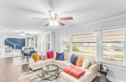 King bd Charming 2-Storey Cottage w PrivateYard - Foto 33