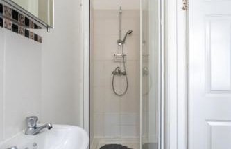 Spacious modern apartment in South Croydon - Foto 18