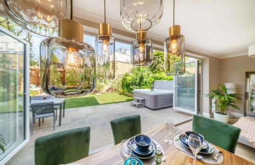 Stunning 3B2Ba Huge entertaining space and hottub! - Foto 18