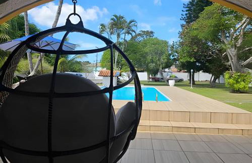 Conforto à beira da lagoa - Foto 57