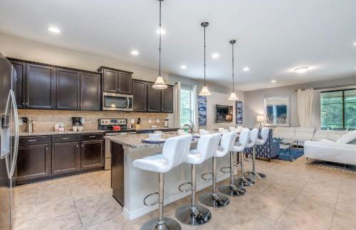 Villa W/ Pool, Movie Theater & Game Roomsleeps 20 - Photo 22