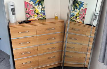 2 Bed Apartment Near Yeovil Hospital & Leonardo - Foto 15