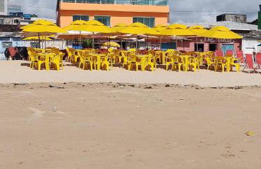 CASA COM PISCINA À BEIRA MAR. - Foto 11