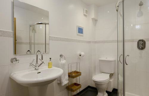 Dale House - Photo 9