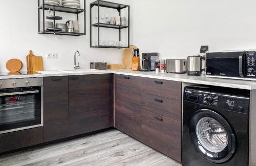 Geräumige Ferienwohnung mit Parkplatz direkt an der S-Bahn nach München - Foto 10