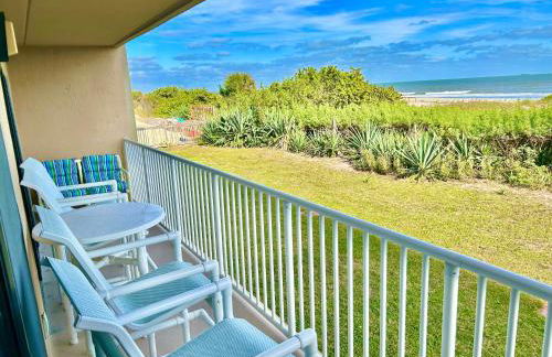 Beach Living at its Best! - Foto 29