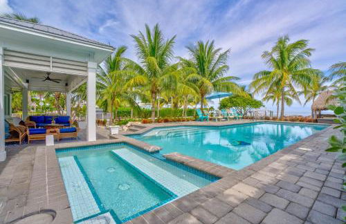 Paradise Point - Luxury Oceanfront Estate - Pool, Dock, Outdoor Kitchen & Family Amenities - Foto 2