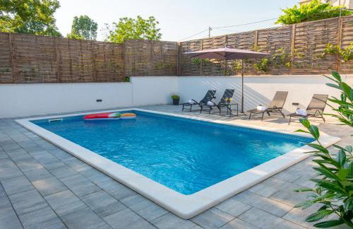 Kuća za odmor Nika - Foto 33