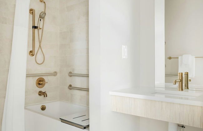 Sonder by Marriott Bonvoy The Edison Apartments Old City - Photo 47