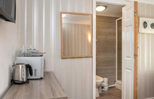 New Lodge Rooms- with Free Parking - Foto 36