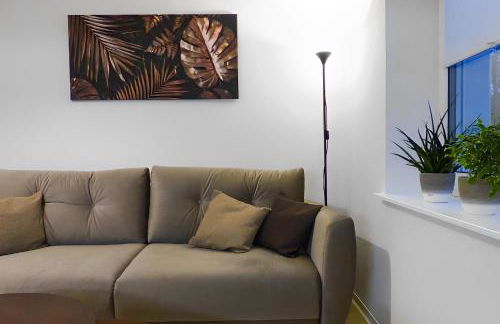 Modernes Apartment mit Queensize-Bett, NETFLIX, Küche, Erdgeschoss, Nähe AMEOS Klinik - Foto 5