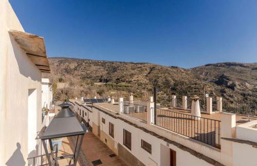 RentitSpain - Picena - Casa Picena Terraza y Senderismo en la Montaña - Photo 9