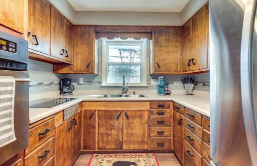 Eagle River Snowmobile and Lakefront Escape - Photo 7