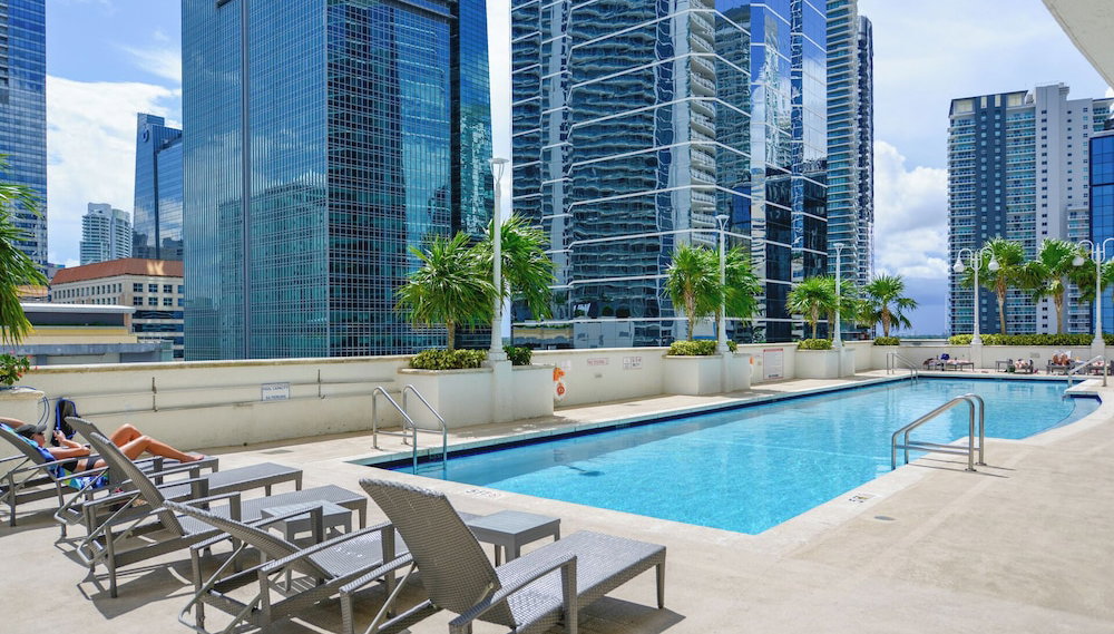 Brickell Condo - Waterfront walks - We Host - Foto 1, Profilbild