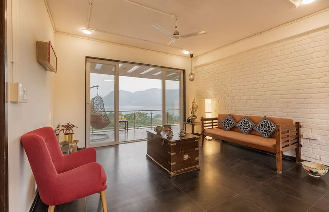 CosmicStays Afita Mohari-Solar Powered Lakehouse - Foto 15