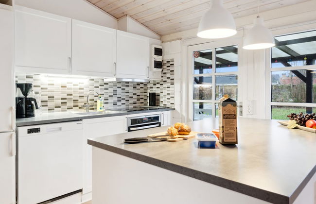 "Mahalia" - 300m from the sea - Foto 9