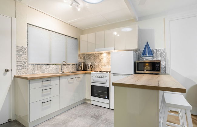 Tropical Unit with Private Fenced Garden Close to The Beach 4 - Foto 5