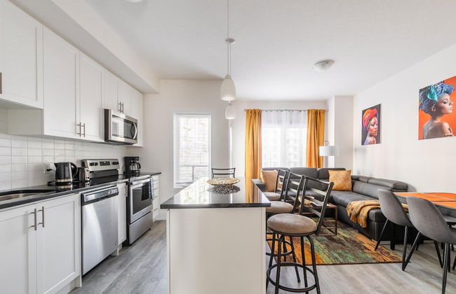 4BR 3BA Townhouse on Lake Ontario Free Parking Gym - Foto 30