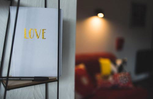 Le nid d' évol gite avec balnéo,terrasse et vue sur la montagne - Foto 22