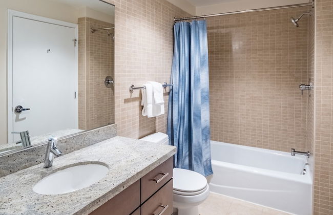 Global Luxury Suites at Foggy Bottom - Foto 15