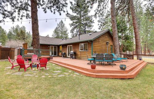 3 Mi to Old Mill District Family Retreat with Yard - Foto 1