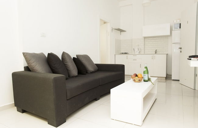 Kerem Hateiminim Apartments - Photo 5