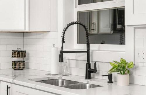 Hayden Villa close to Triple Play - Foto 15