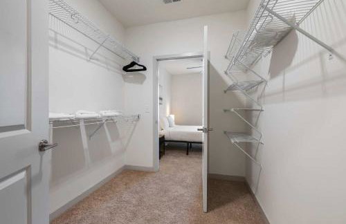 Modern Nulu 2BR CozySuites 09 - Foto 27