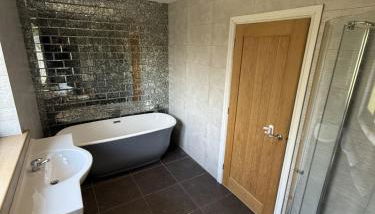 3 Bed Luxury Lodge - Photo 5