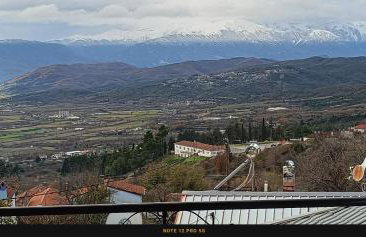 house of nightingale - Photo 23