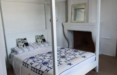 French Farmhouse Retreat with pool & superb views. - Foto 33