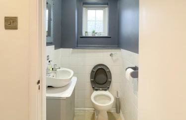 Beautiful 2 large bedroom house in London zone 2 - Photo 2