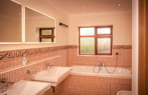 Riverbank Cottage - idyllic riverside country cottage on South Downs - Foto 31