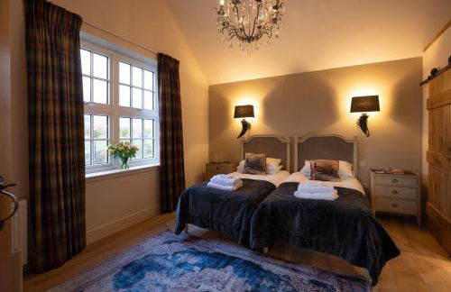 The Old Farmhouse - Photo 17